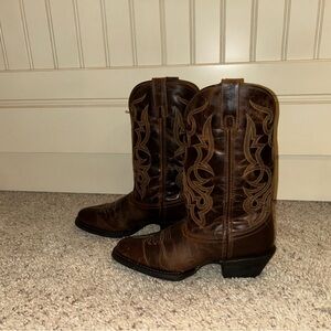 Laredo Brown Heeled Boots